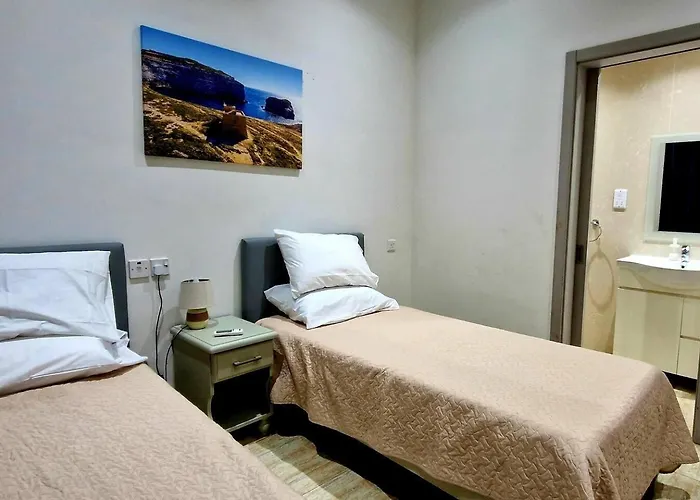 公寓 Modern 4-bed In Ix-xaghra Valley View Pool