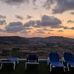 Modern 4-bed In Ix-xaghra Valley View Pool Apartment