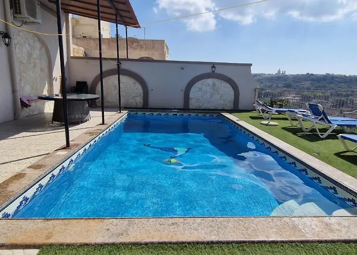 Modern 4-bed In Ix-xaghra Valley View Pool * Xagħra